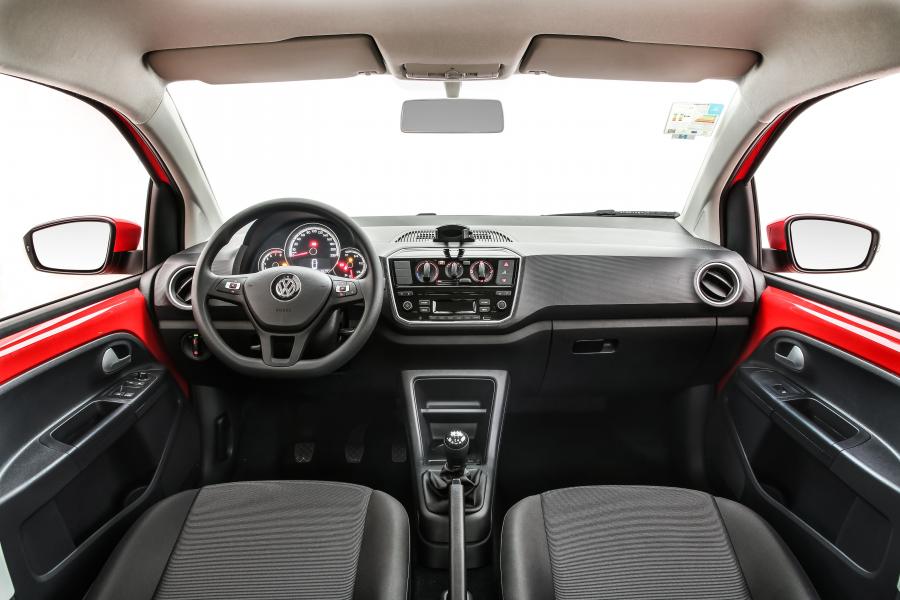 Торпедо Volkswagen up! MPI 2017 года  (LA) (фото 5 из 5)